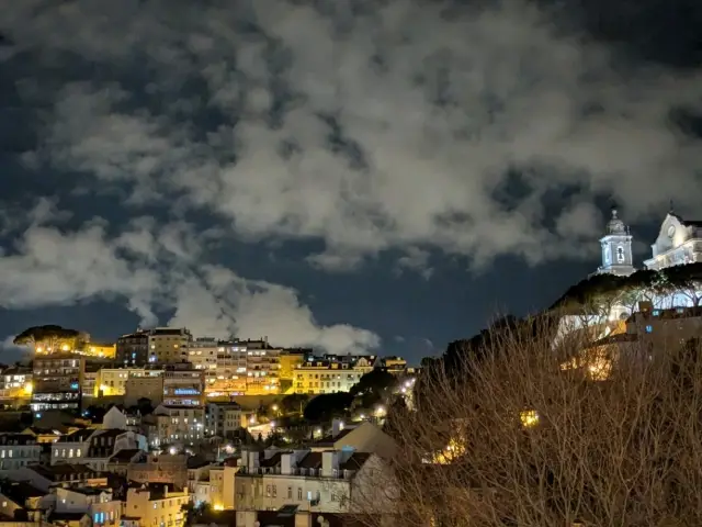 แม้จะฝนตก แต่ก็ยังเป็นเมืองที่ยอดเยี่ยม