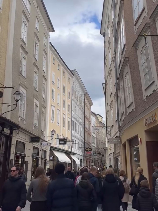 💳✨ Discover Salzburg with the Salzburg Card — Save Time and Money!
