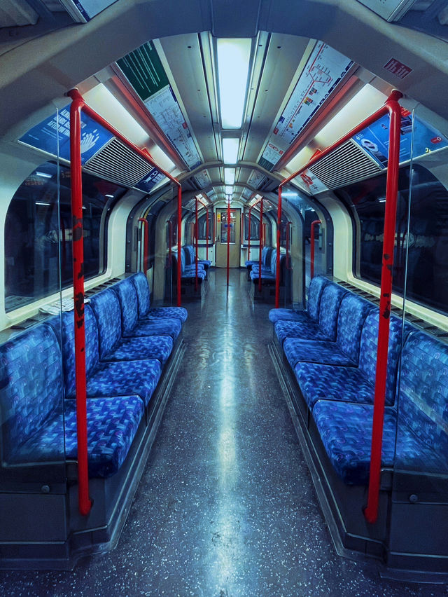 Northern Line – Split Personality, One Iconic Ride