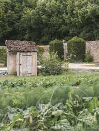 Château de La Motte-Tilly: Elegance on the Banks of the Seine