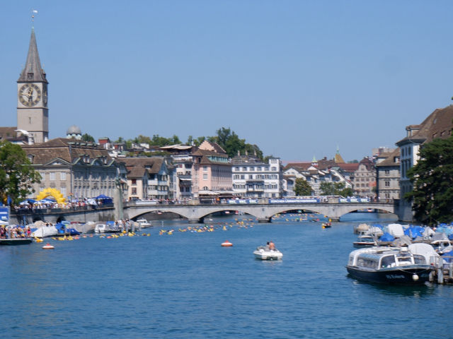 🌟 รีวิว Zurich – เสน่ห์เมืองใหญ่ที่มีครบที่สุด
