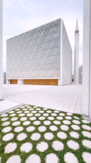🕌 Modern Tranquility in Slovenia – Islamic Centre of Ljubljana