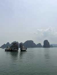 Ha Long Bay: A Hidden Wonder of the World 🌊✨
