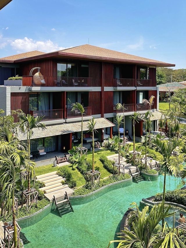 The newest luxury hotel in Pattaya: Andaz Jomtien Beach ~ stunning beauty!