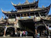 A Pretty Landmark in Dujiangyan🇨🇳