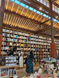 大理沙溪‖沙溪先鋒書店書香味和泥土味的詩意結合