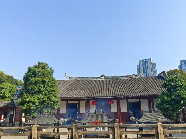 West Zen Ancient Temple | An ancient temple in the fireworks