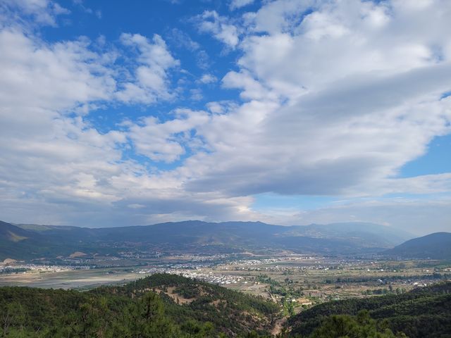 徒步石寶山，感受不一樣的雲南大理