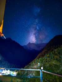 雨崩 藏半山 這家真的非常炸裂