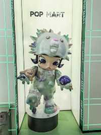 泡泡玛特旗艦店上海南京路店