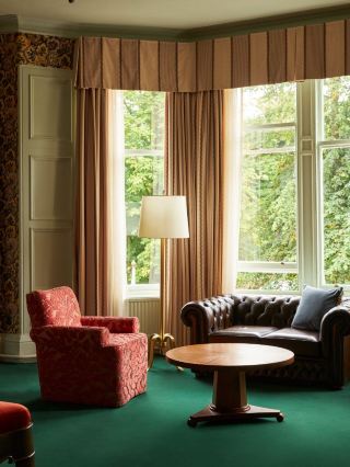 🌟 North Berwick's Hidden Gem: Marine Hotel 🏖️