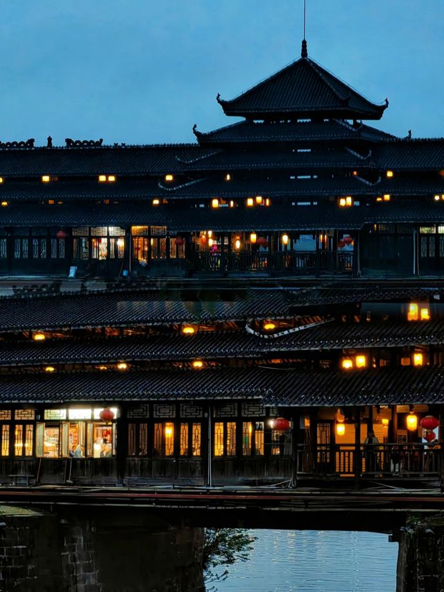 芷江|從天青色到夜闌珊，看世界最長風雨橋。