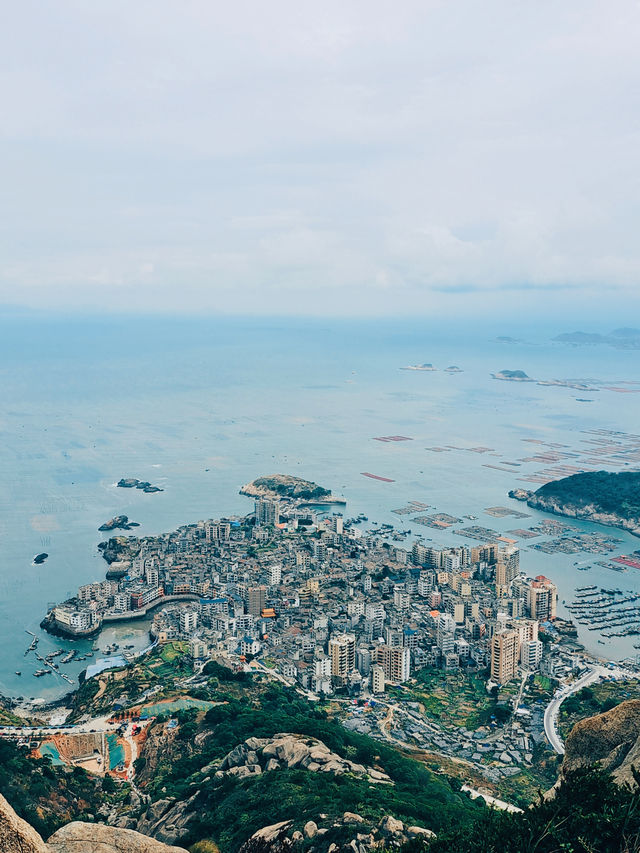 奇冠頂，這裡是里約熱內盧福建分盧。