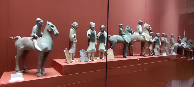 漢代生活與信仰的百態展現