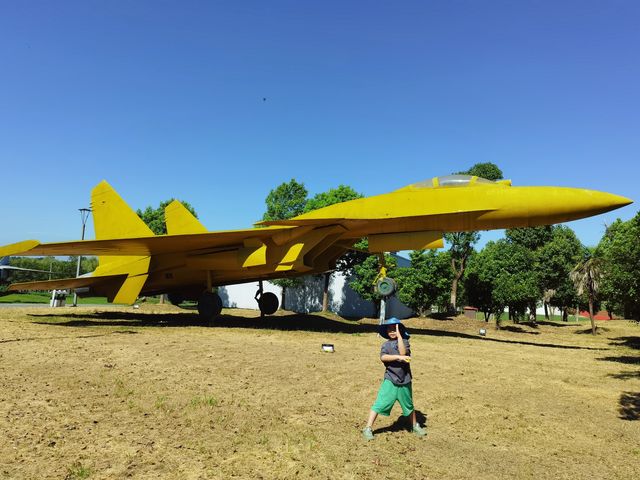 荊門愛飛客極客公園—愛飛機的男孩（武漢周邊）