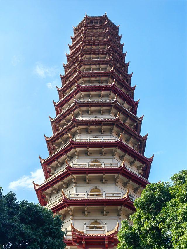 雄偉的福州西禪寺