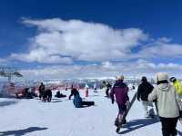 新疆阿勒泰可可托海滑雪場冬季歡樂多
