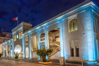 Direct flights with visa on arrival, rush to Bahrain for the May Day holiday!