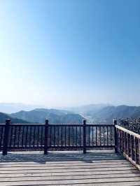 在杭州隱藏着一條被時光雕琢的秘徑：豆腐皮古道。