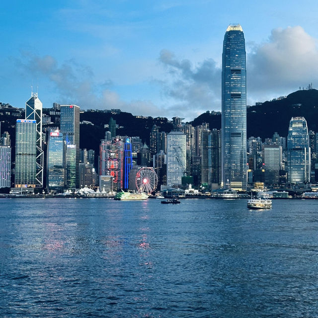 🇭🇰今天維港藍調美到離譜！根本不像真的