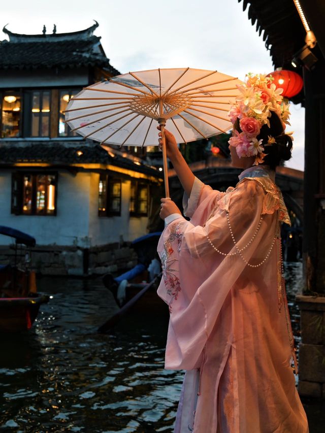 解鎖周莊夜遊新玩法！雙橋劇場有好戲！