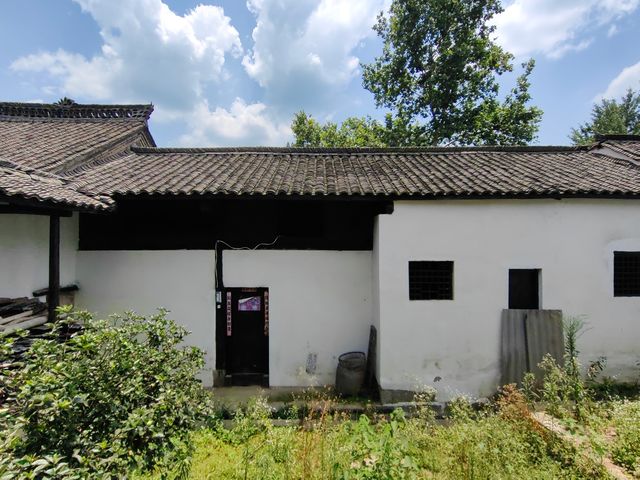 河南新縣宋沖古村