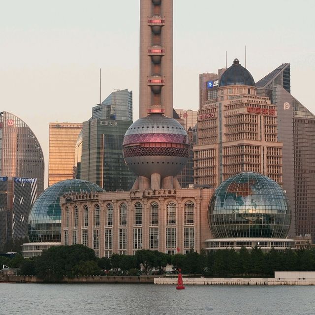 🌏✨ The Most Iconic TV Tower on the Planet: The Oriental Pearl Tower 🗼