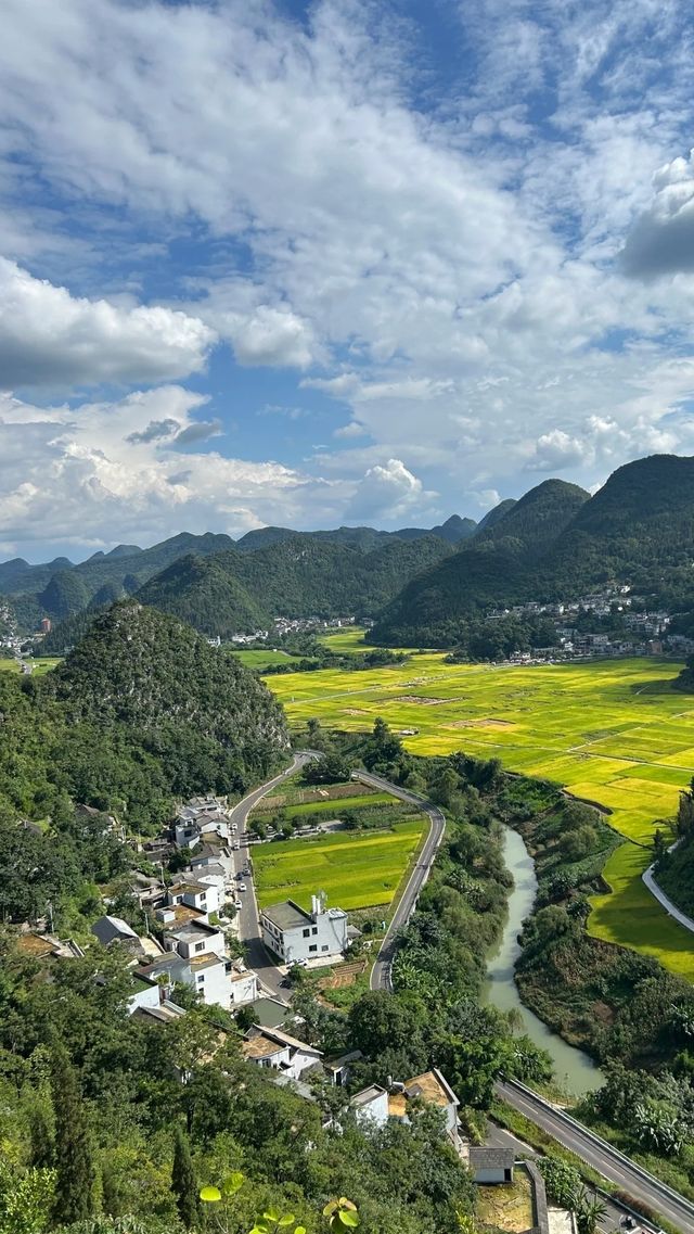 陰雨萬峰林更絕美