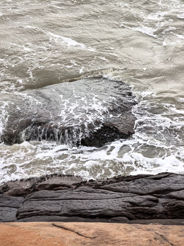 秋日漫步海水不藍的南麂島