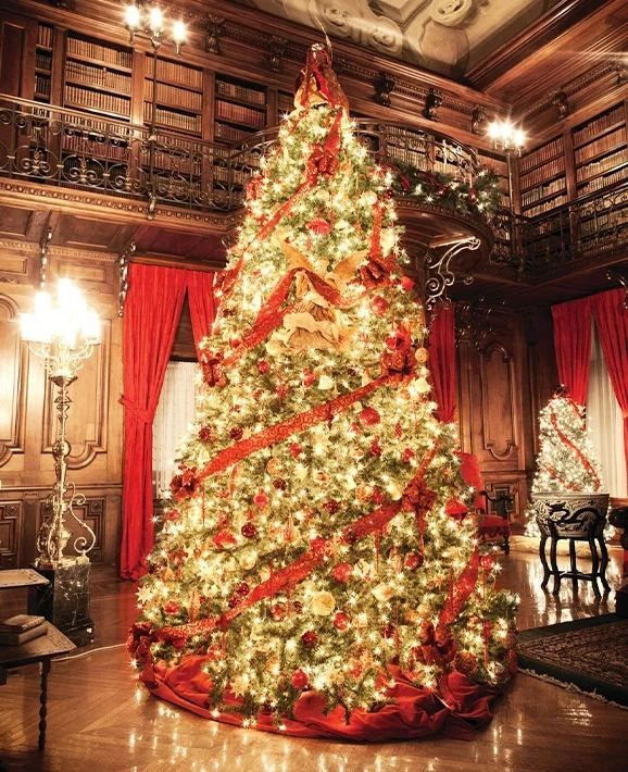 比特摩爾莊園的聖誕燭光魔法