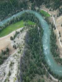 闖進神明打翻的調色盤|可可託海的一天