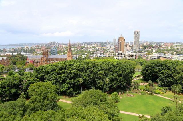 悉尼喜來登公園酒店：城市心臟中的奢華體驗   酒店：喜來登公園酒店  地址：161 Elizab