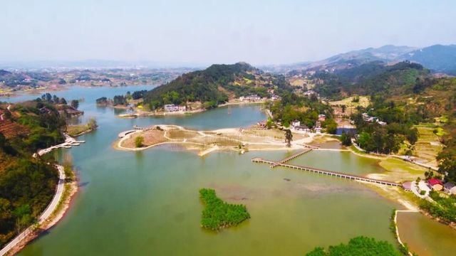 【隱藏的世外桃源】豐禾讓水湖讓你一秒鐘愛上這片藍天碧水 【隱藏的世外桃源】豐禾讓水湖讓你一秒鐘愛上這片藍天碧水