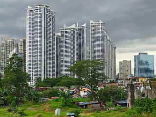 Modern Rain Scenes🏛️