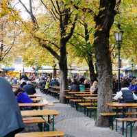 뮌헨을 대표하는 시장 Victuals Market, Viktualienmarkt