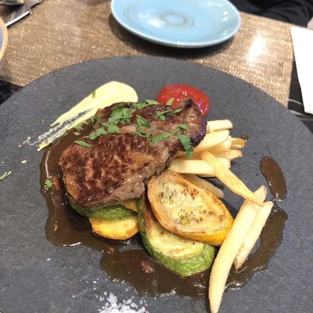 French food with decent quality in Science Park