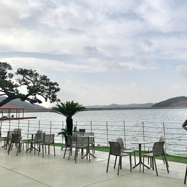 용인에 물멍 뷰 카페가? 
