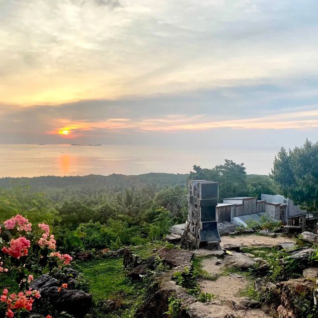 Love Hill: Butik Love, Karimunjava 