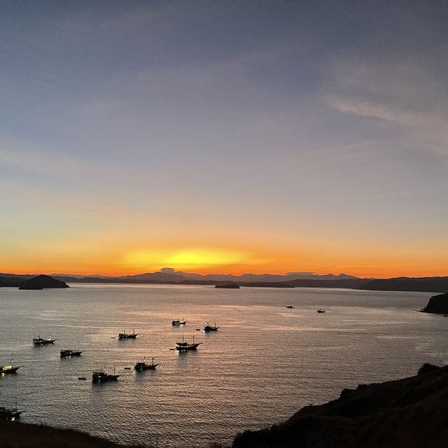 Sunrise in Pulau Padar