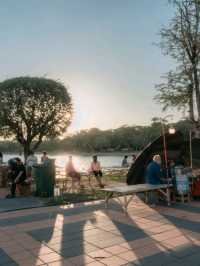 เดินตลาดพื้นเมืองที่รวมของสุโขทัยไว้ที่นี่