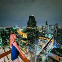 ที่พักกรุงเทพ ทำเลดี rooftop สวย