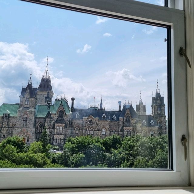 성에서의 하룻밤 Ottawa fairmont chateau laurier