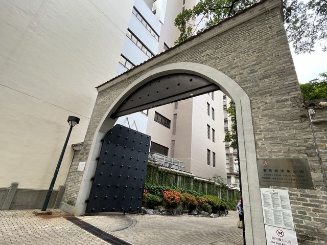 原來荃灣有個咁靚咁似香港嘅公園 🤩