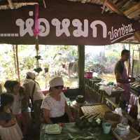 ตลาดป่าไผ่สร้างสุข