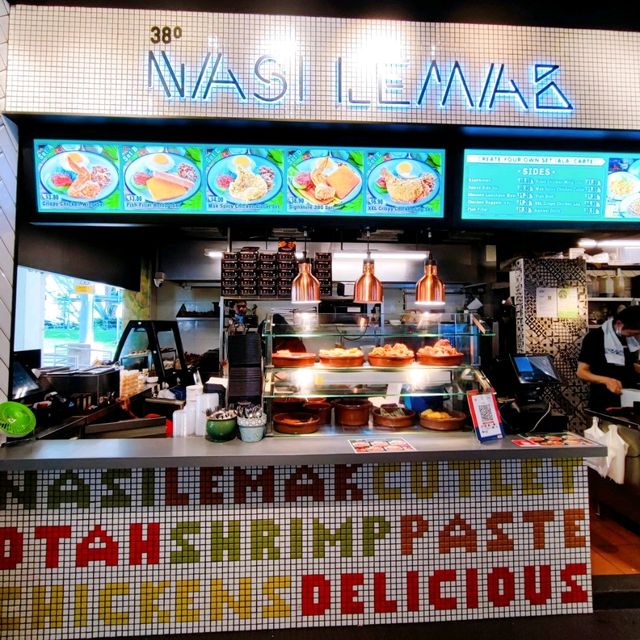 Delicious Halal Food in Kedai Kopi