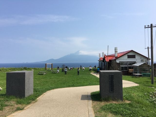 北海道　北海道観光　礼文島で絶対外せない観光スポット　北のカナリアパークに行ってきた！　