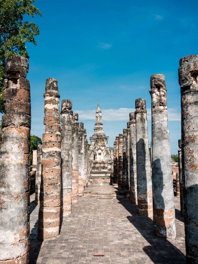 ชมโบราณสถานเรียนรู้ประวัติศาสตร์สุโขทัย