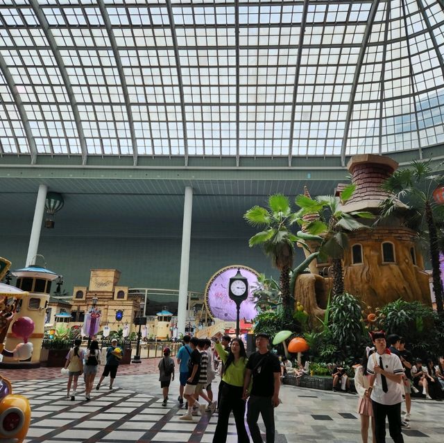 韓國／首爾／蠶室 Lotte World樂天世界