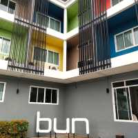 ที่พักหลักร้อย ติดห้างเซ็นทรัล...บรร โฮเต็ล