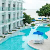 💙Kram Pattaya โรงแรมติดริมทะเลฟีลไลค์ซานโตรินี